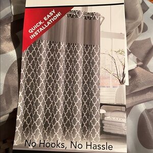 Geometric Patterned Fabric‎ Hookless Gray Shower Curtain